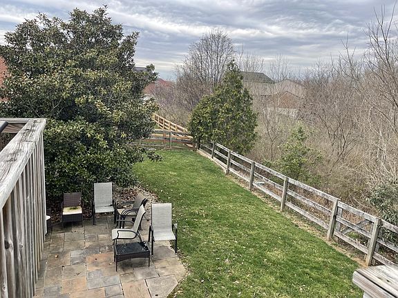 4th image of 1135 Breckenridge Ln