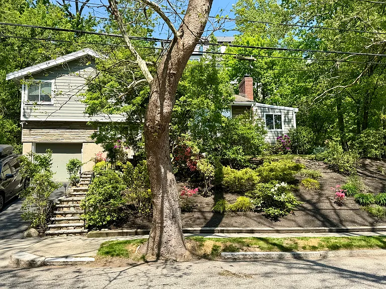 109 Wallis Rd — Photo 31