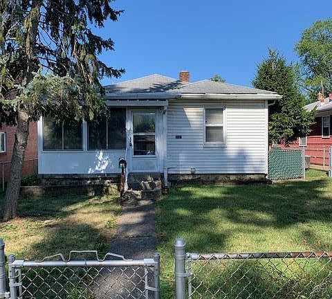 2nd image of 3077 Azelda St