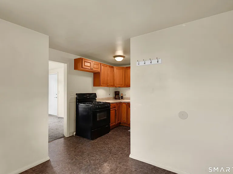10 Grant St #1 — Photo 10