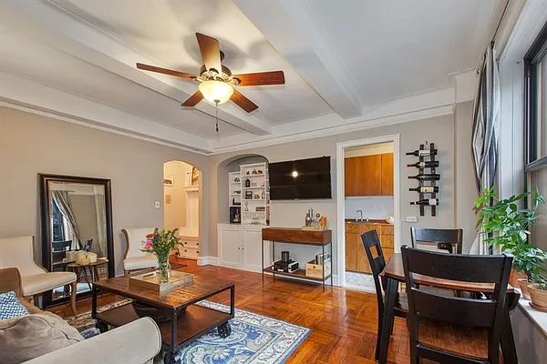 Sold by Citi Habitats | media 10