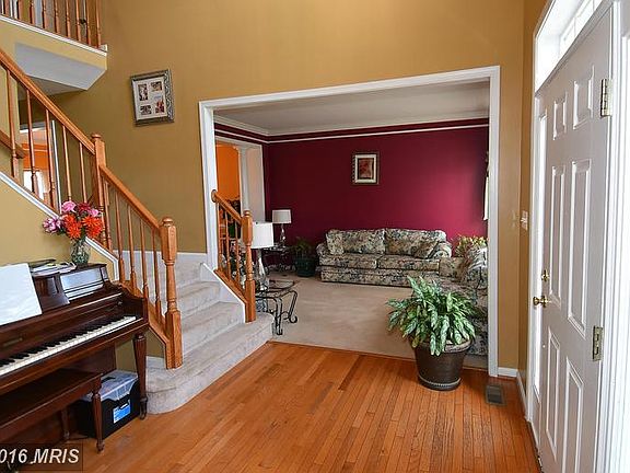 4th image of 15005 Burgandine Ave