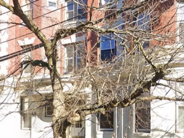 20 Huss Ct APT 103, Lynn, MA 01905