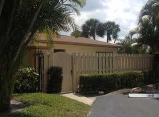 1312 Arapaho St, Jupiter, FL 33458