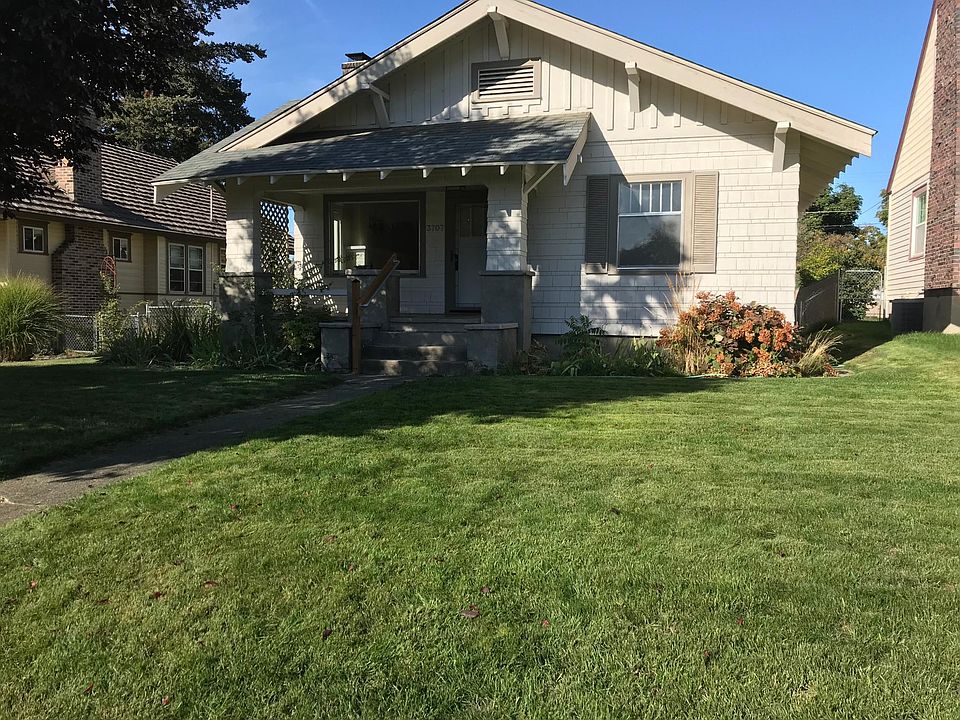 1st image of 3707 N Normandie St
