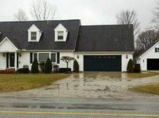 4191 Neuman Rd, Saint Clair, MI 48079