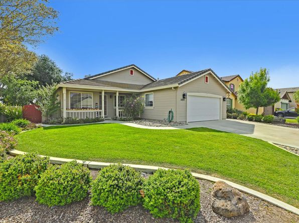hollister home for sale