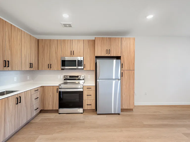 Oso Apartments — Photo 118