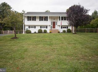 14 Corey Dr, Ewing, NJ 08628