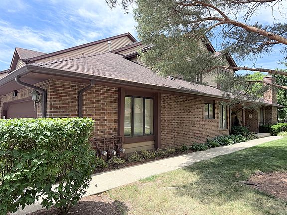 4th image of 1159 Mistwood Ln #D