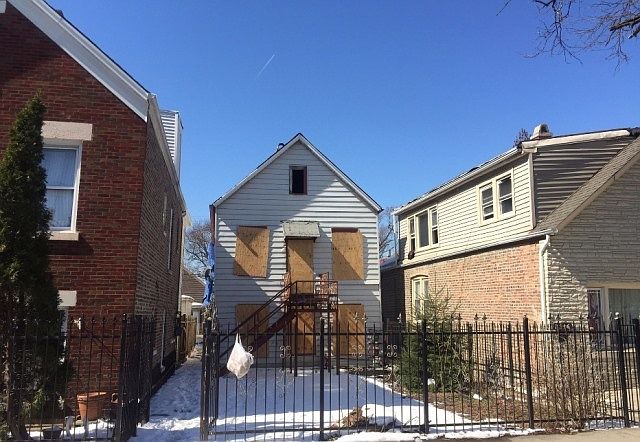 1st image of 2818 S Homan Ave