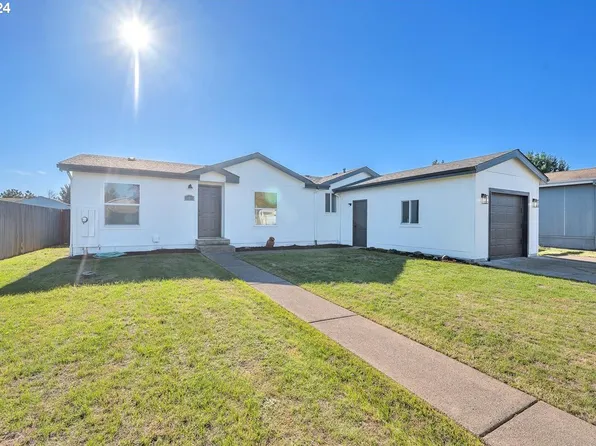 10913 NE 69th St, Vancouver, WA 98662