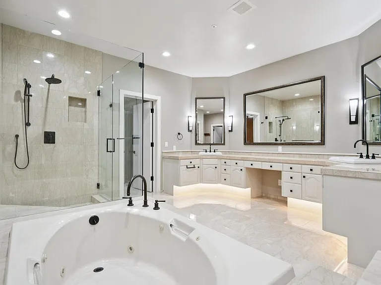651 Manresa Ln — Photo 27