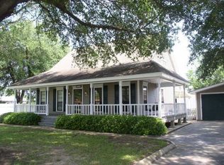 402 Gemini St, Larose, LA 70373