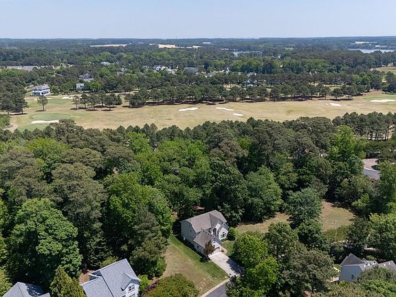 4th image of 10 Burford Ct #107