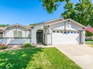 7516 Sunwest Ln, Sacramento, CA