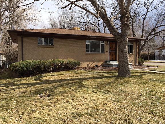 Quiet, idyllic neighborhood