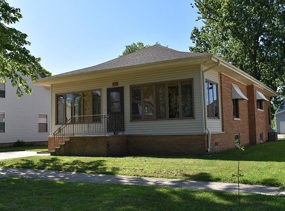 2nd image of 408 W Lincoln St