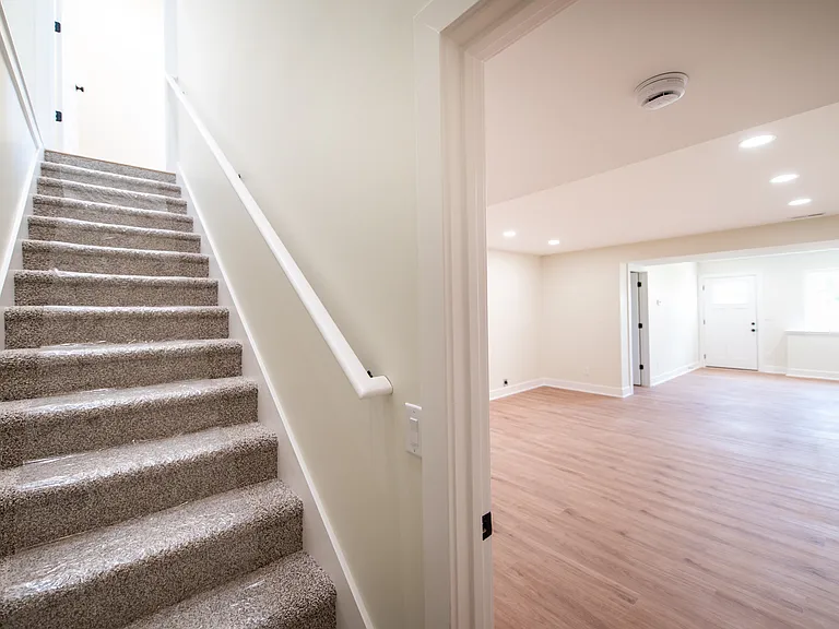 8301 Acme Way — Photo 16