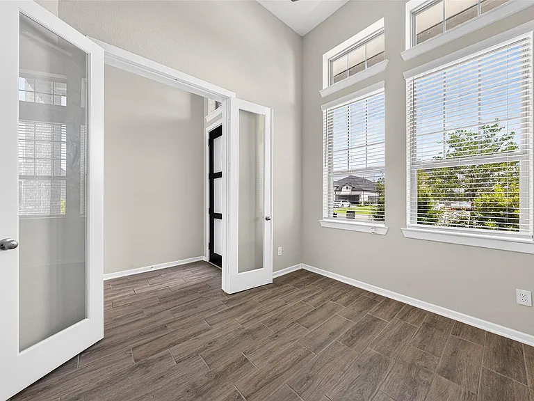 29627 Mahogany View Ln — Photo 7