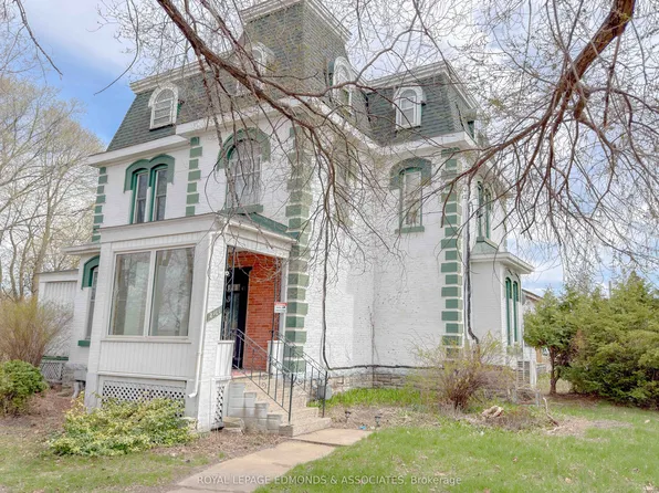 247 Victoria St, Pembroke, ON K8A 4K5