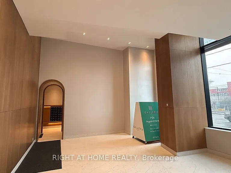 1185 Dupont St #1303 — Photo 9