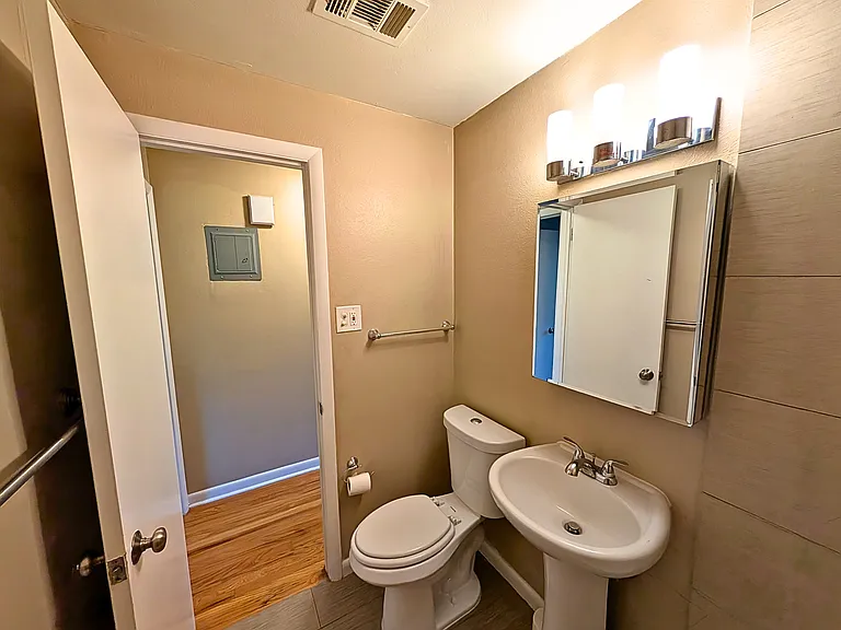 5994 W 29th Ave — Photo 14
