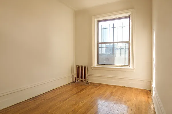 Rented by Bold New York | media 15