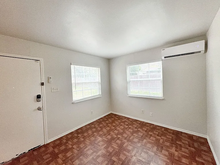726 Denver Blvd #3 — Photo 11