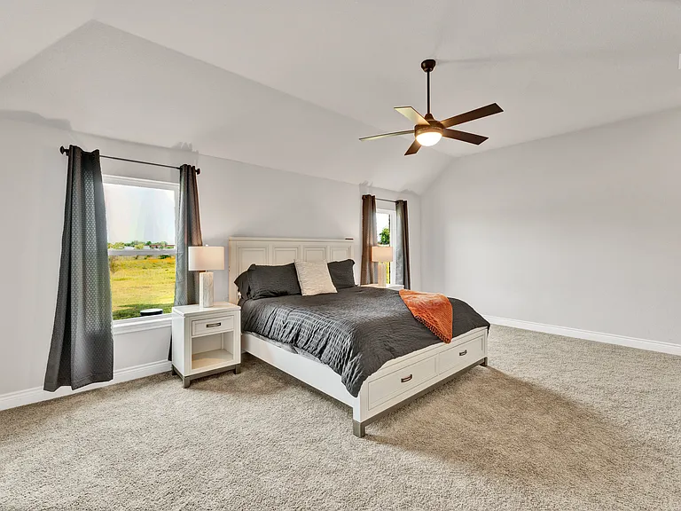 1040 Cloudy Ct — Photo 26