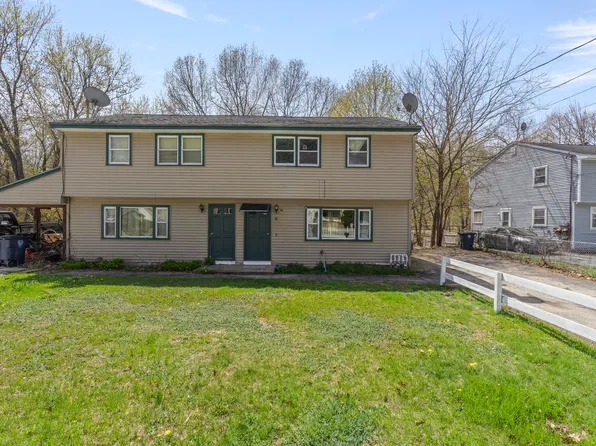 32 Paxton Ter, Nashua, NH 03064