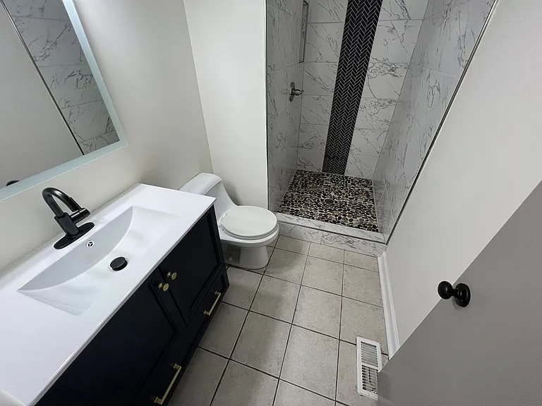 1304 Buckingham Rd — Photo 58