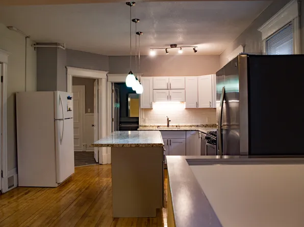 1212 Como Ave SE, Minneapolis, MN