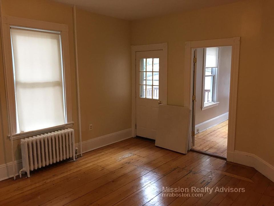 2nd image of 10 Eldora St #1A