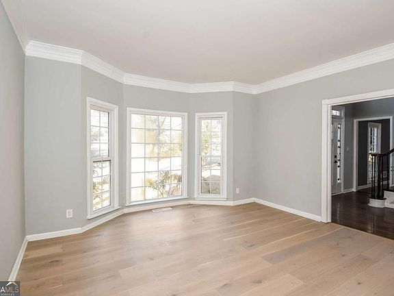 5th image of 730 Redlion Run