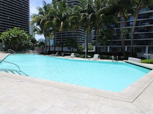 88 SW 7th St APT 4008, Miami, FL 33130