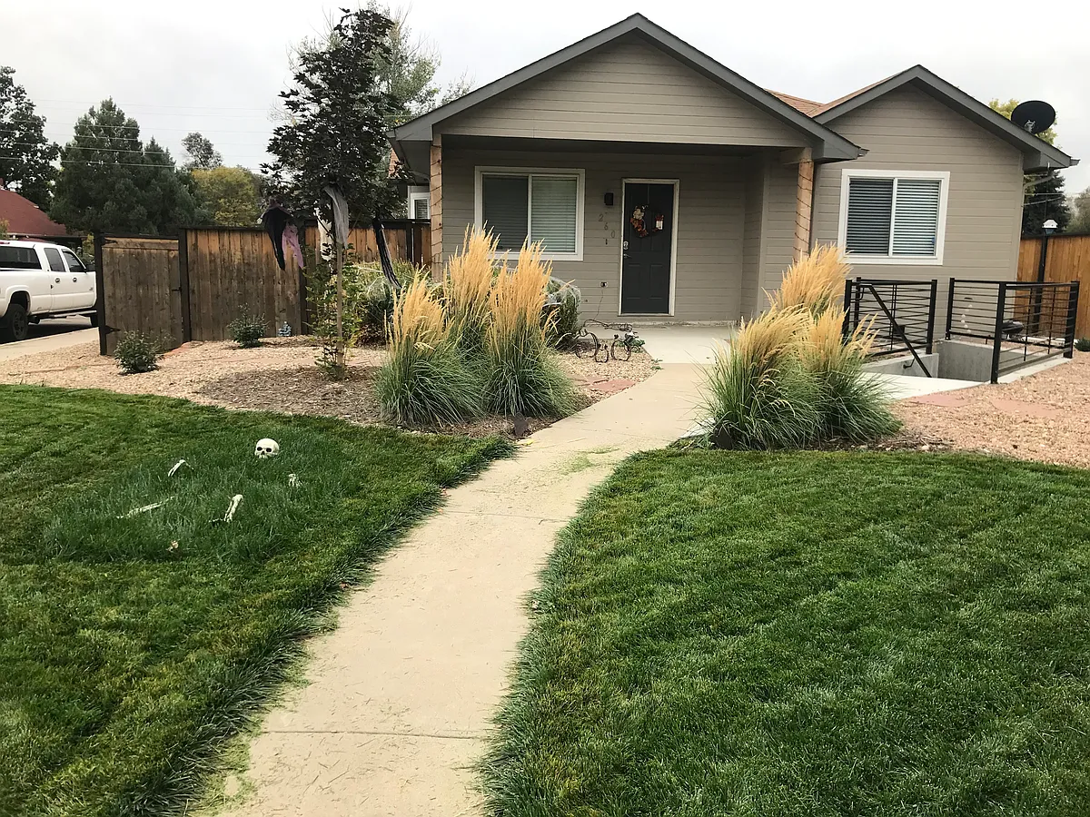 Photo 1 of 8 - 260 Tipple Pkwy #2 - Frederick, CO House entrance - 260 Tipple Pkwy #2
