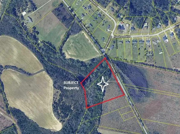 1464 Oleander Dr, Darlington, SC 29540