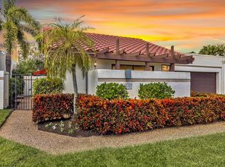 21505 Laguna Dr, Boca Raton, FL 33433