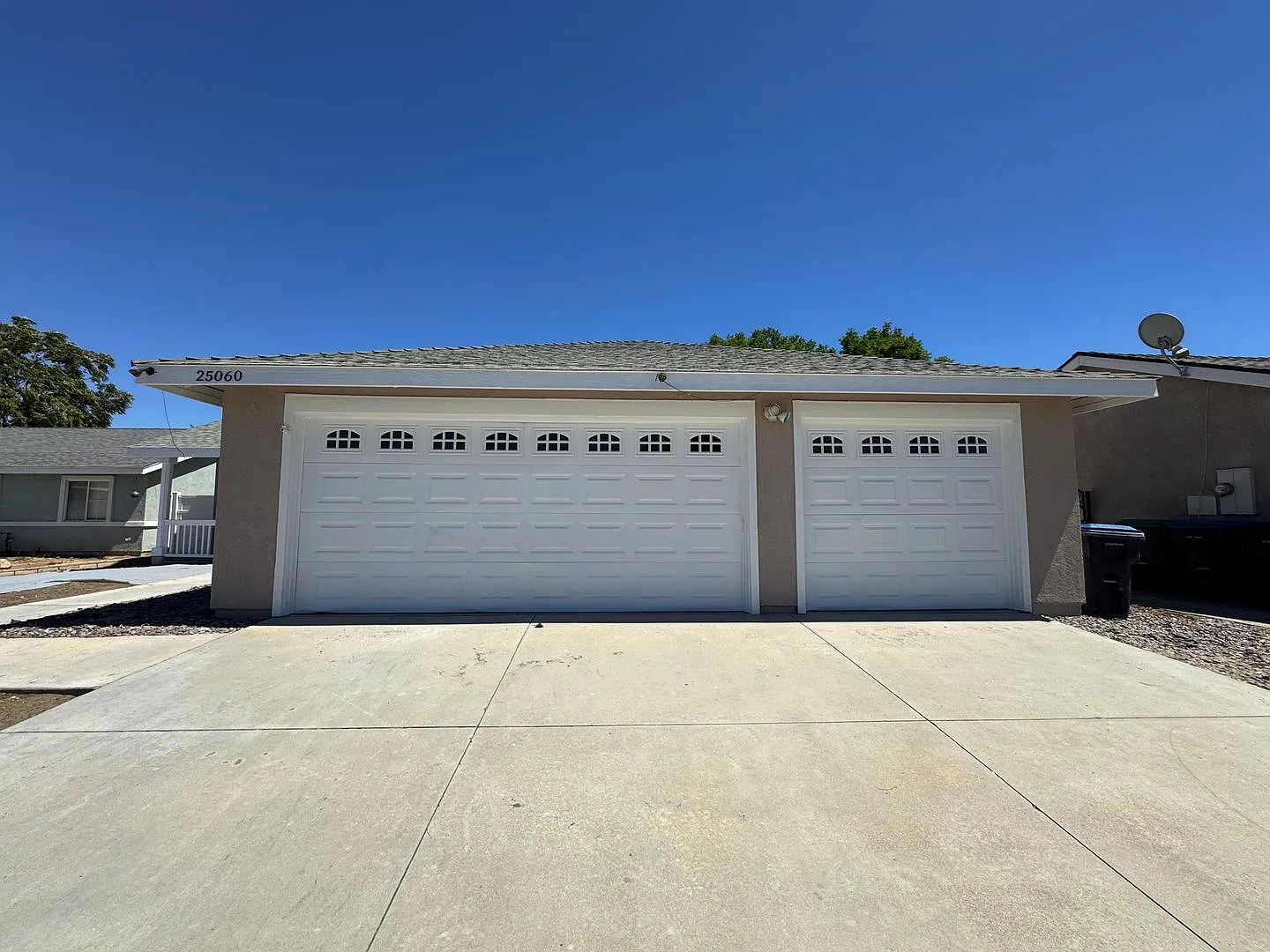 Remodeled 3 Bedroom 2 Bathroom Home in Hemet! — Photo 1