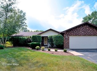 3813 W Mill Rd, Richmond, IL 60071