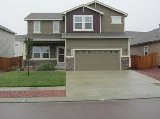 8325 Hardwood Cir, Colorado Springs, CO 80908