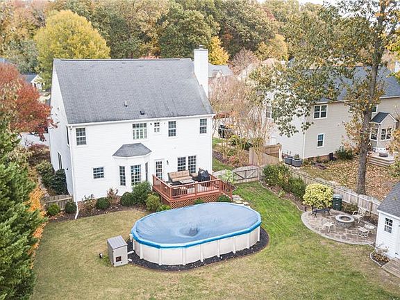 4th image of 200 Pasture Lane