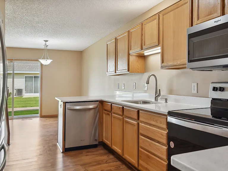 17346 Lilac Ln SE — Photo 10