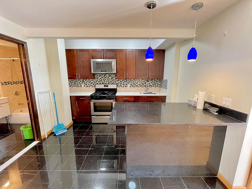 1st image of 2533 Ocean Ave APT 6C