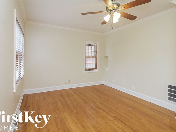 3rd image of 18034 Ridgewood Ave