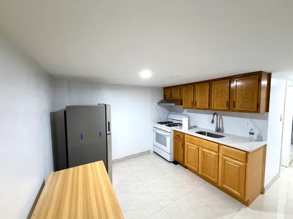 (undisclosed Address), Brooklyn, NY 11229