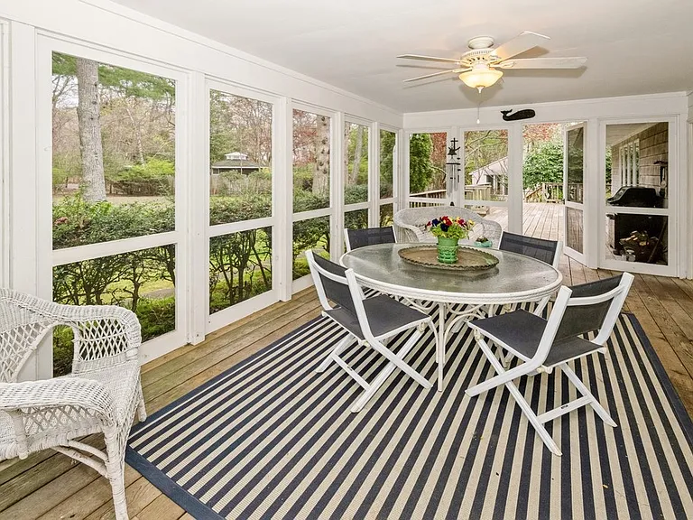 6 Spring Close Ln — Photo 18