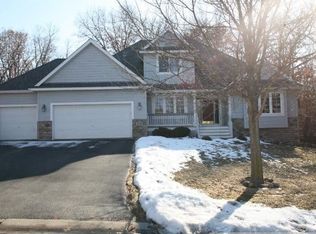 310 Linda Ct, Lino Lakes, MN 55014