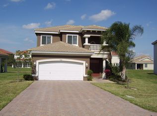 9646 Springlake Cir, Estero, FL 33928
